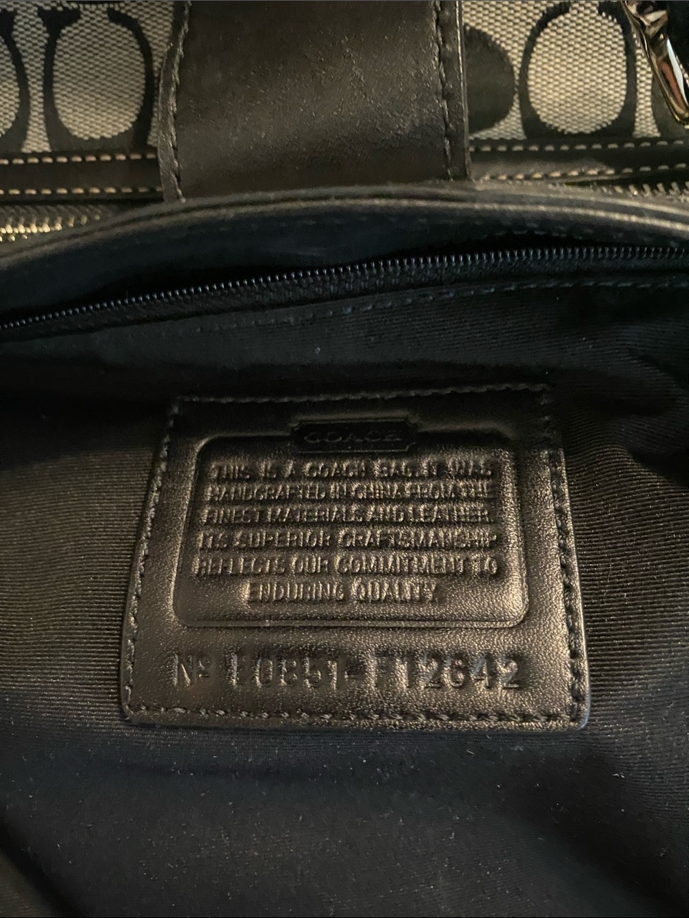 Coach Black and Gray Signature Jacquard Shoulder Bag with Wristlet - Picture 6 of 8